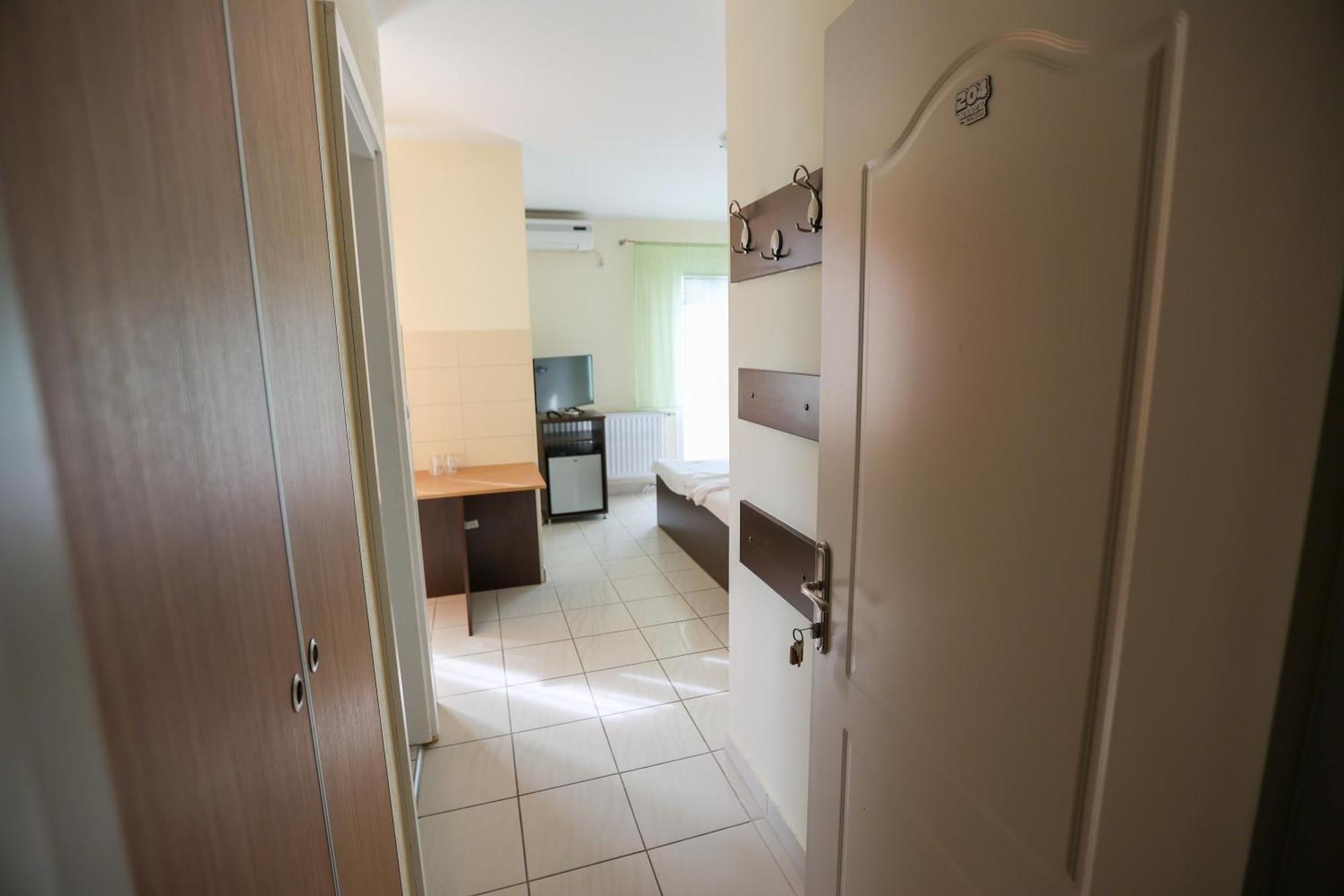 Hotel Marex Centar Jabuka Exteriér fotografie