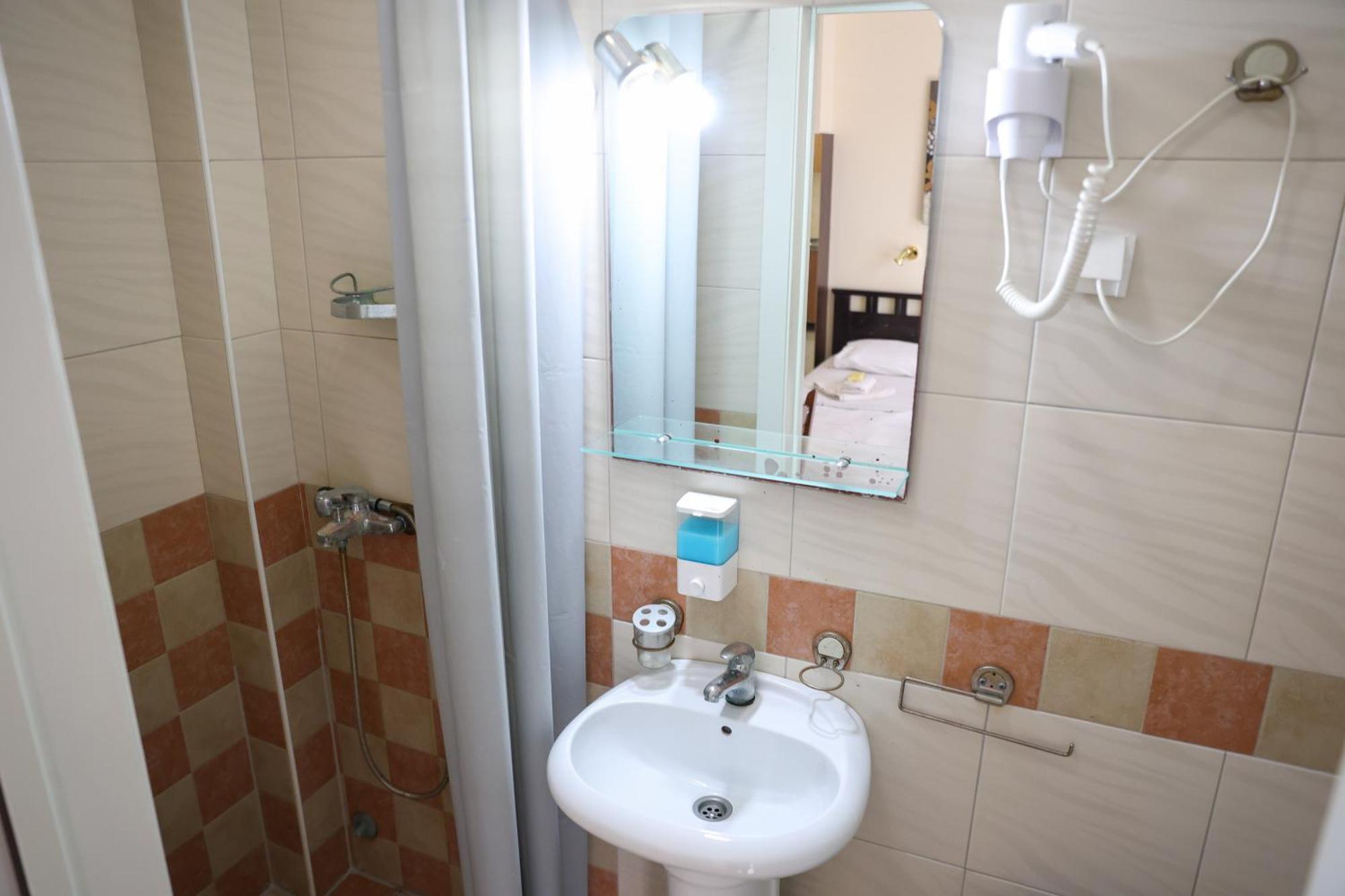Hotel Marex Centar Jabuka Exteriér fotografie