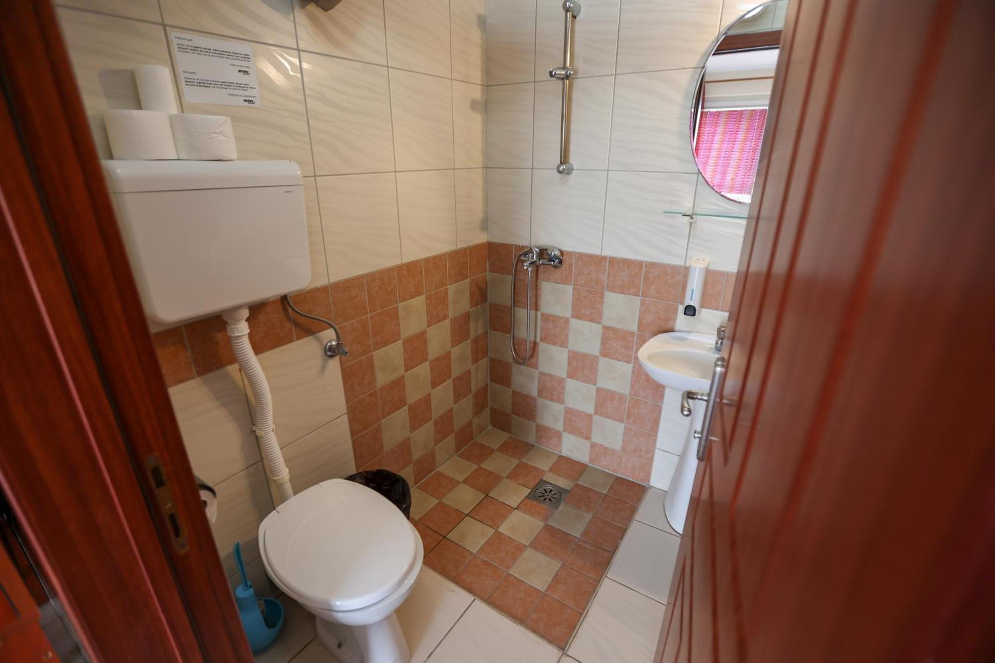 Hotel Marex Centar Jabuka Exteriér fotografie