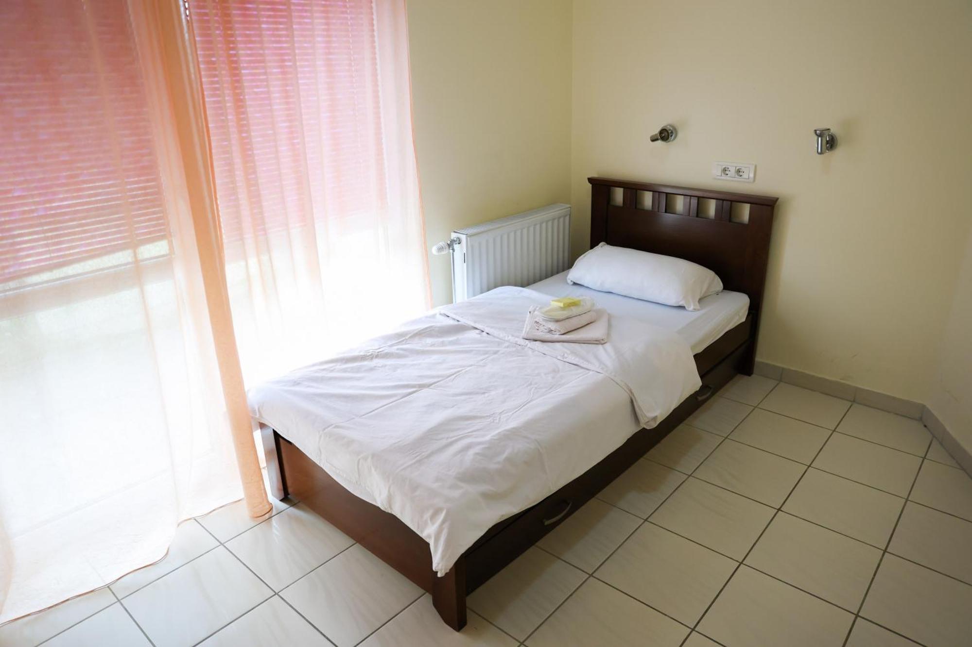 Hotel Marex Centar Jabuka Exteriér fotografie