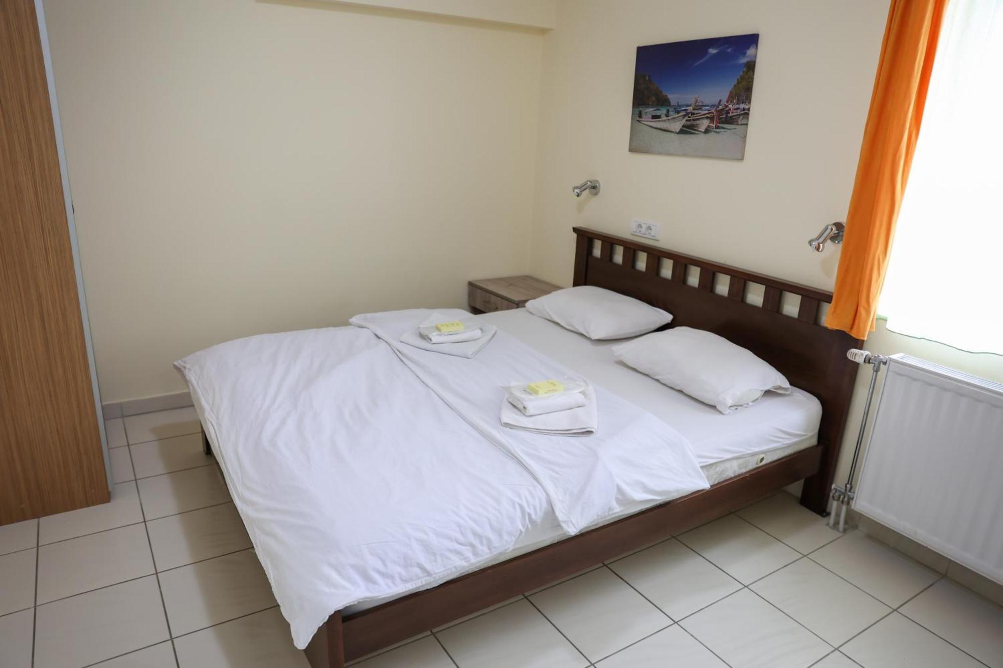 Hotel Marex Centar Jabuka Exteriér fotografie